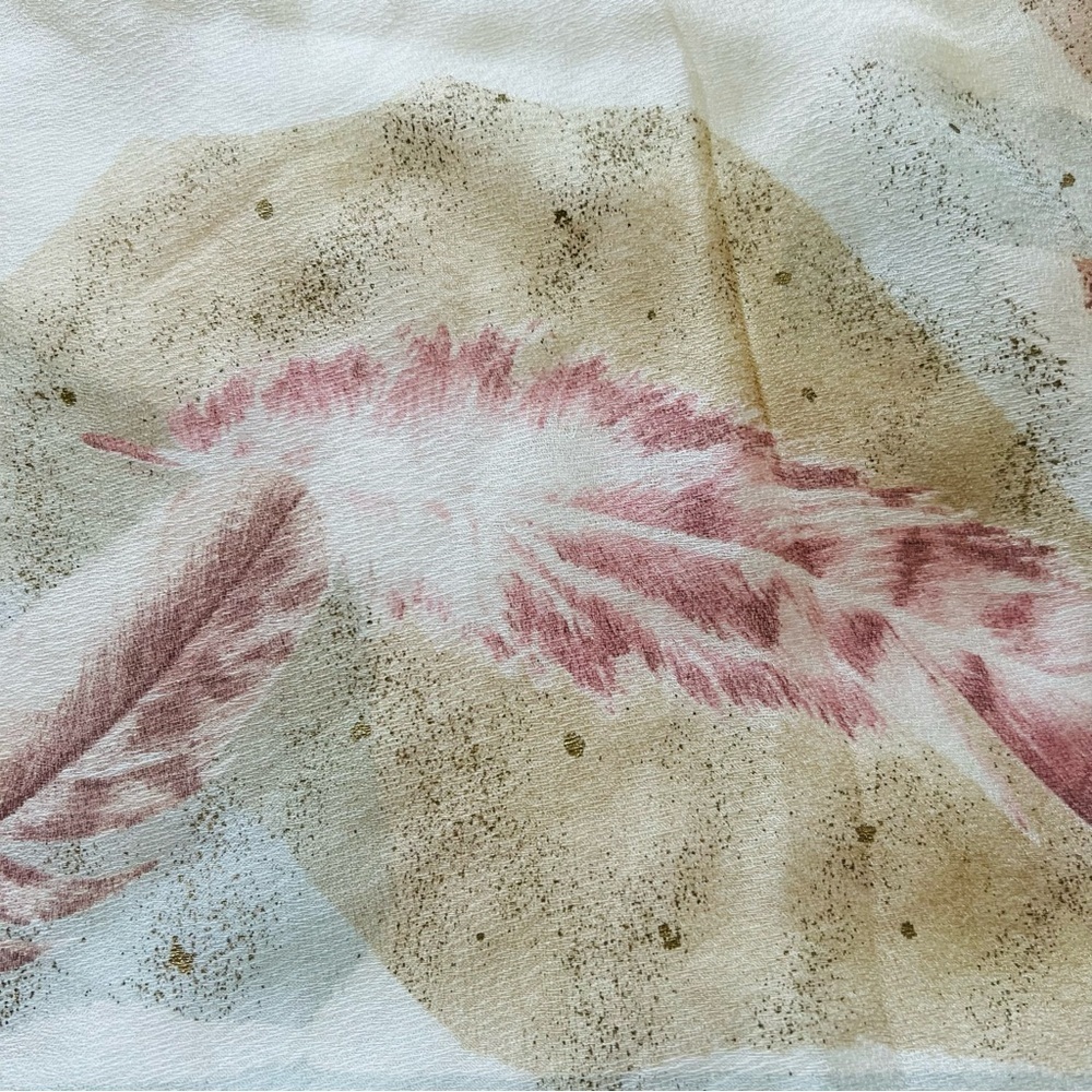 35”x35” Vintage Large Silk Chiffon Echo Scarf . - Picture 6 of 7